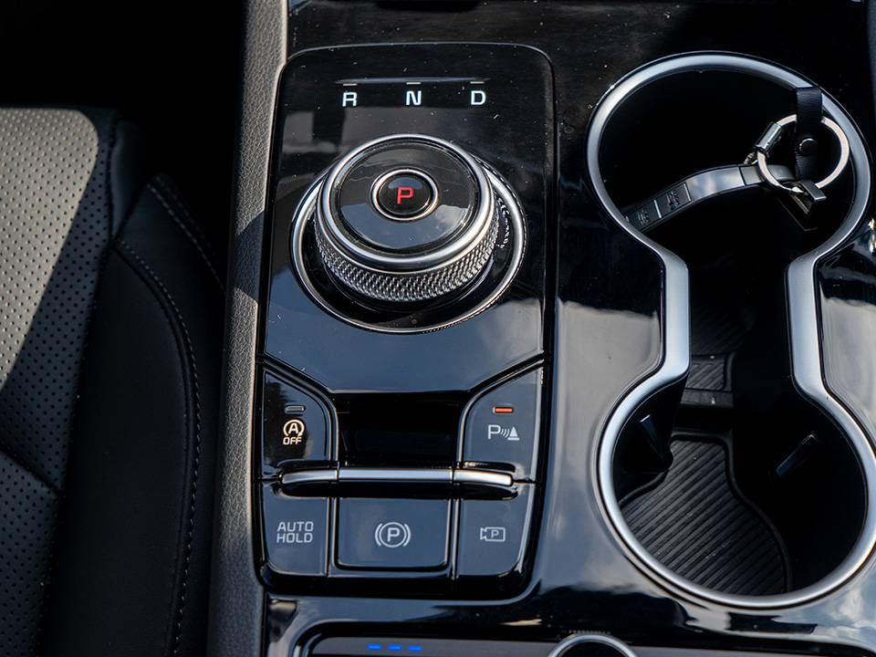 차량 사진 4 / 8